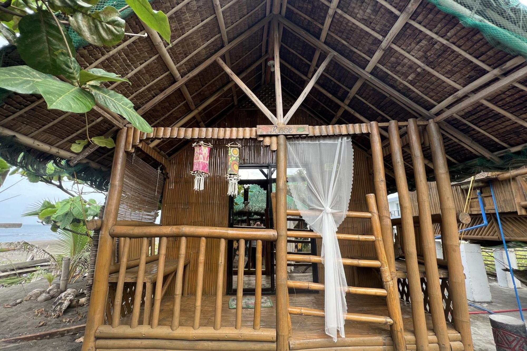 Lover'S Point Beach Front Resort Lian Kültér fotó