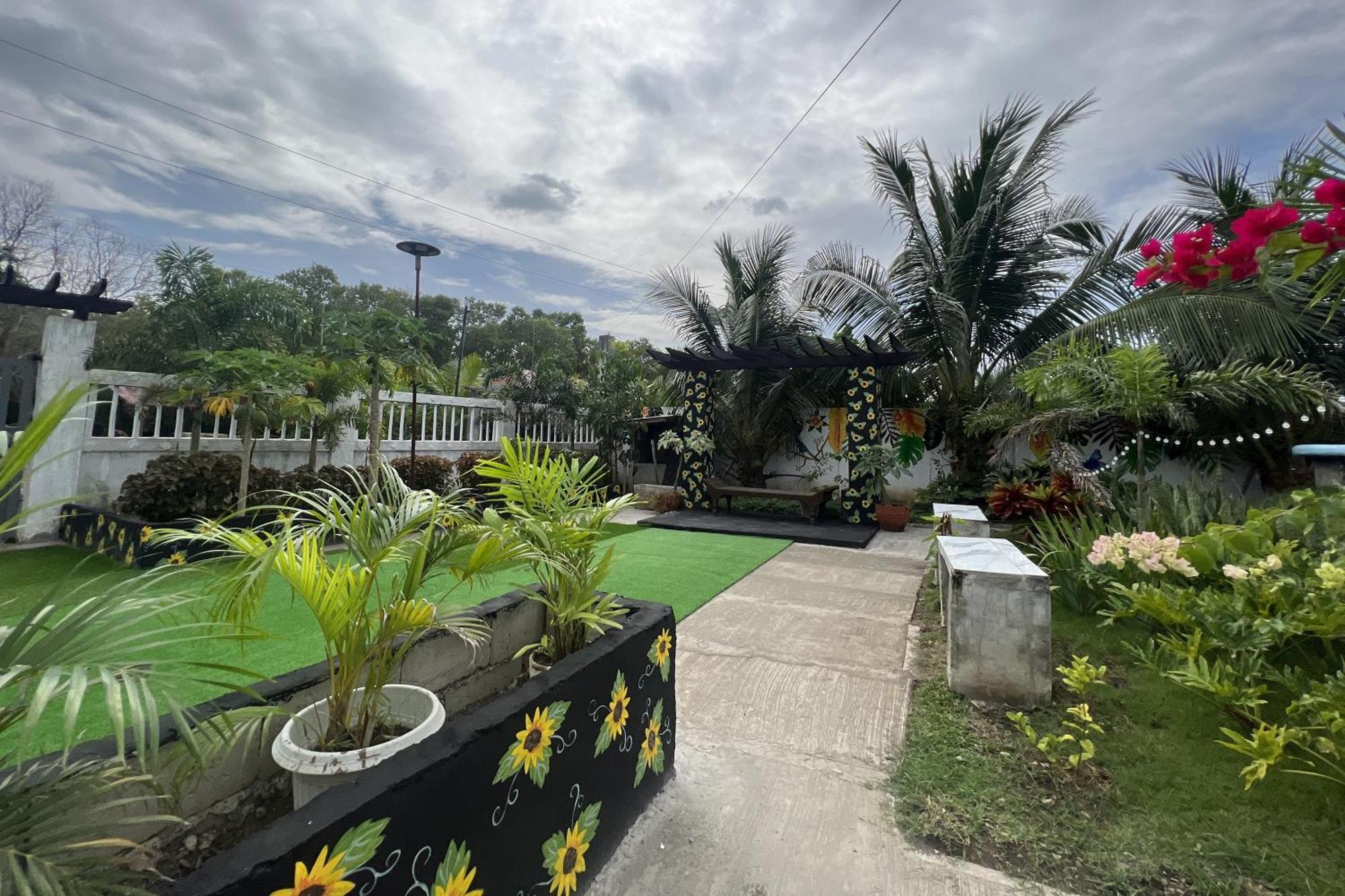 Lover'S Point Beach Front Resort Lian Kültér fotó